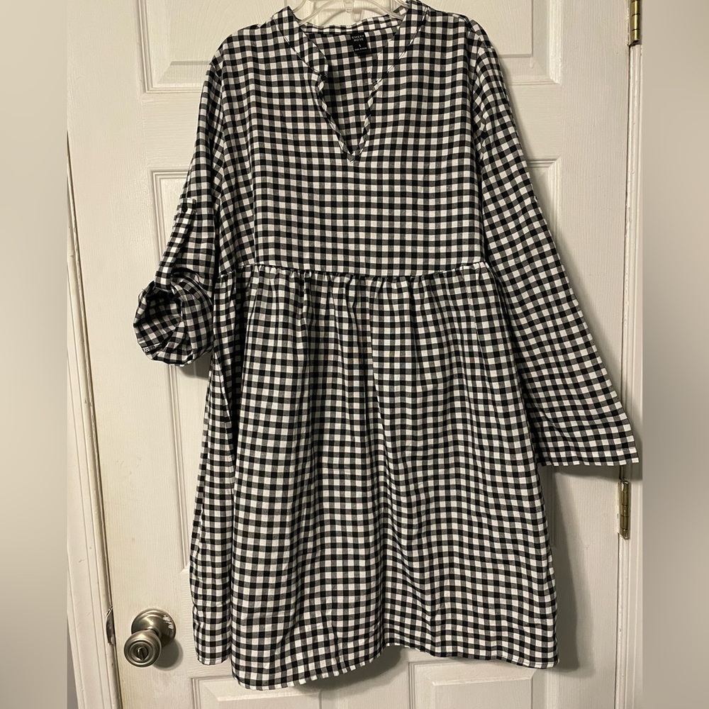 3/4 length sleeve dress